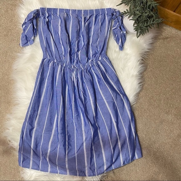 American Eagle: Striped Off The Shoulder Flowy Ruffle Slip Mini Dress Small - Picture 1 of 11